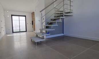 Imagem 3: Sobrado para venda tem 91 metros quadrados com 2 quartos