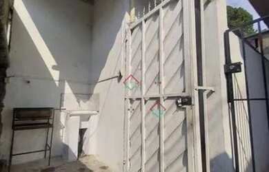 Imagem 2: Casa com 2 dormitórios para alugar por R$ 950/mês - Parque Pinheiros - Taboão da Serra/SP