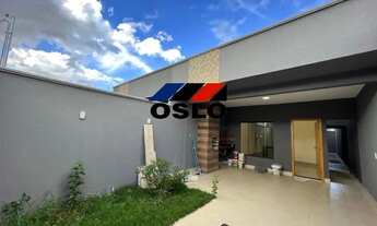 Imagem: CASA COM 2 QUARTOS SENDO 1 SUÍTE, GARAGEM