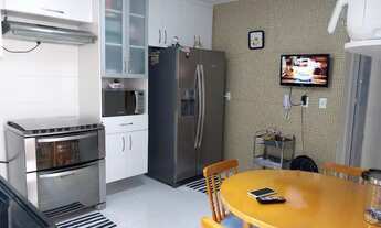 Imagem 2: Casa de condomínio para aluguel possui 230 metros quadrados com 3 quartos