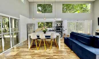 Imagem 4: Casa térrea com 3 dormitórios sendo 1 suíte à venda na Praia da Lagoinha, Ubatuba/SP