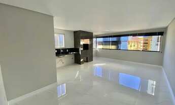 Imagem 2: No centro de Capão da Canoa! Ótima metragem e linda vista para o mar e serra! Edifício Nov