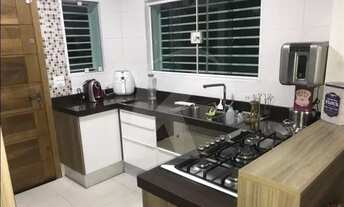 Imagem: Sobrado com 3 dormitórios, 2 suítes e