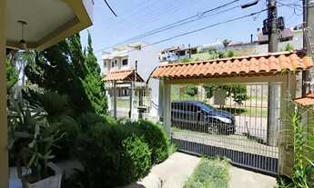 Imagem: Casa de 3 dormitórios com 205m² à Venda