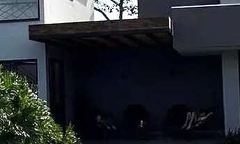 Imagem 6: Sobrado para venda possui 180 metros quadrados com 2 quartos em Centro - Chapada dos Guima