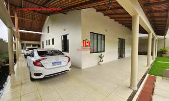 Imagem 3: Casa em Condomínio para Venda em Manaus, Tarumã, 5 dormitórios, 3 suítes, 5 banheiros, 6 v