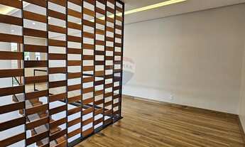 Imagem 3: Luxo no Coração de Delfinópolis - Casa Nova!