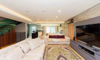 Imagem: Sobrado Triplex Mobiliado - 03 Suítes