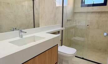 Imagem 7: Belíssima casa com pé direito alto a venda