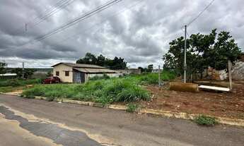 Imagem 4: Meio Lote para venda com 180 metros quadrados em Garavelo Sul I - Hidrolândia - GO