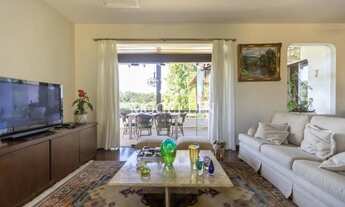 Imagem 3: Casa Luxuosa à Venda ou Locação, com 516 m² em Santa Felicidade - Mocellin Imóveis