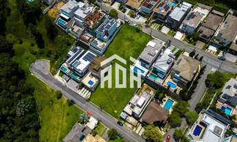 Imagem: Terreno de Esquina com Vista Permanente