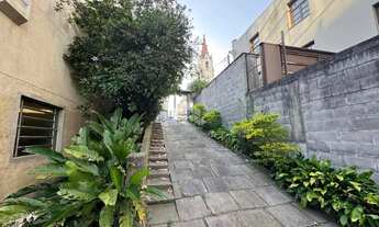 Imagem 5: Casa histórica no coração de Garibaldi, em frente à Igreja Matriz