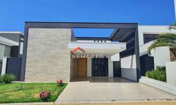 Imagem: Casa de condomínio em Avenida Antônio