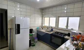 Imagem 2: Casa com 2 quartos à venda em Vila Ipojuca - SP