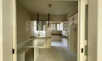 Imagem 4: Apartamento de 131m² com 3 quartos no Centro