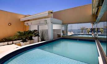 Imagem 2: Magnífica cobertura duplex com 3 suítes frente-mar em Ipanema