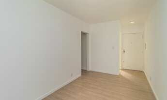 Imagem 2: 1 Dormitório, 1 Vaga no Bairro Cristal