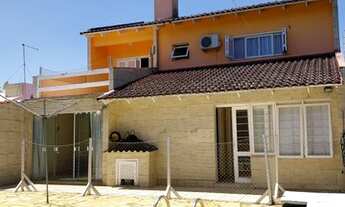 Imagem 7: Sobrado para venda possui 300 metros quadrados com 3 quartos em Centro - Guaíba - RS