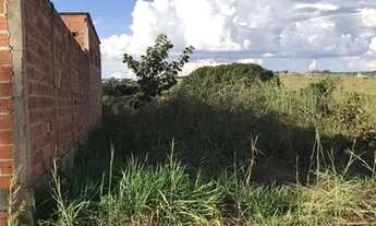 Imagem 2: VENDE-SE LOTE Terreno / lote com venda por R$60.000