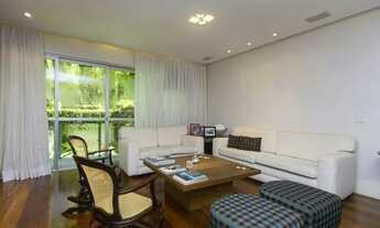 Imagem 4: Apartamento salão 02 ambientes, 04 quartos, 01 suite, reformado, 152 M2, Cosme Velho - RJ