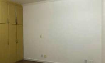 Imagem 6: Casa em Alphaville resid. 9, com 437m 4 qtos 2 suítes 3 vg 12.900 cond 1.663 iptu 540.65