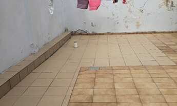 Imagem 4: Casa ao lado do Amazonas Shopping para Aluguel, entrada pela Djalma Batista