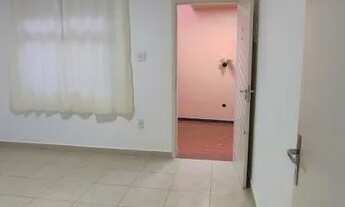 Imagem: CASA TIPO APTO REFORMADO. SEM COND. 9 MIN