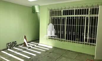 Imagem 5: Casa grande com Terreno de 217m², área construída e de 140m², com 3 dormitórios, 1 suíte