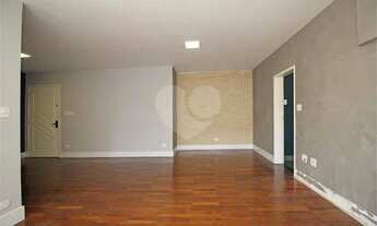 Imagem 3: APARTAMENTO REFORMADO NO JARDINS!!