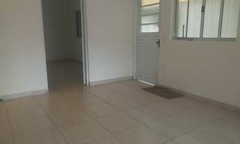 Imagem: ALUGO CASA 3 CÔMODOS, VILA REGINA - EMBU