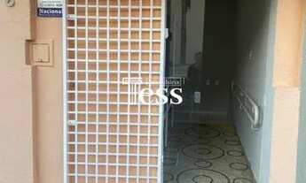 Imagem 3: Aluga Sala Comercial , sendo ampla e com vitrine, banheiro com acessibilidade, Bairro Parq