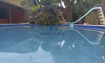 Imagem 4: Casa para aluguel e venda tem 553 metros quadrados com 5 quartos