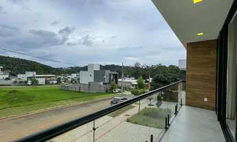 Imagem 6: Casa de condomínio para venda com 220 metros quadrados com 3 quartos