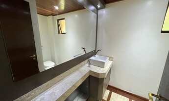 Imagem 6: Apartamento de Alto Padrão, no Ed. Gênesis na região da Alameda em Blumenau/SC. São 254m²