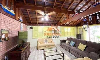 Imagem 5: Casa com 4 dormitórios em condomínio em Ubatuba