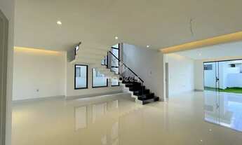 Imagem 3: Casa de condomínio / Montenegro Boulevard - 5 Suítes - 394m² - 4 Vagas - 2 Varandas - Casa