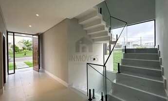 Imagem 7: Casa de condomínio sobrado para venda tem 400 metros quadrados com 4 quartos