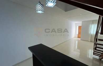 Imagem 2: GAR- Excelente casa duplex de 3 quartos com suíte Colina de Laranjeiras