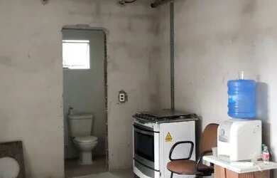 Imagem 4: Vendo Galpão Com Tamanho 14X25 02 Pavimentos Cobertos E 02 Banheiros. agora