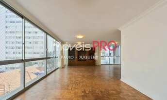 Imagem 6: O apartamento tem uma área útil de 184 m2