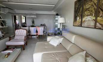 Imagem 7: Apartamento com 3 dormitórios sendo uma suíte ã venda. Vista mar e próximo ao Centro da ci