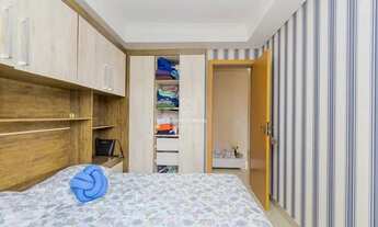 Imagem 6: Sobrado para Venda em Curitiba, Xaxim, 3 dormitórios, 1 suíte, 2 banheiros, 3 vagas