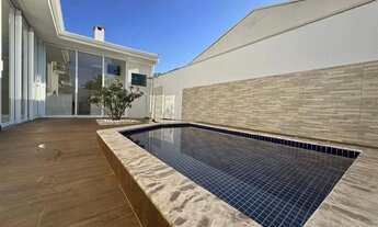 Imagem: Casa em Condomínio com 3 Suítes p/ Locação