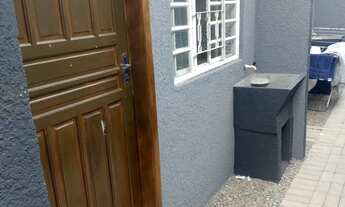 Imagem 2: ALUGO KITNET MOBILIADA NO CAPÃO RASO