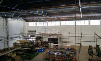 Imagem: Galpão de 694m² com mezanino à venda