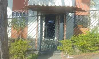 Imagem 2: Apartamento no Santa Amélia, 4º andar, 2 quartos, vaga de garagem