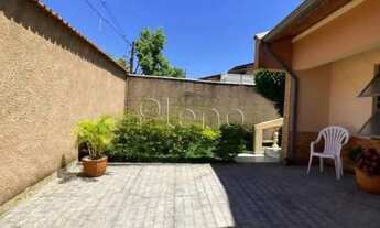 Imagem 7: Sobrado à venda em Valinhos, Jardim das Palmeiras, com 3 quartos, com 217 m²