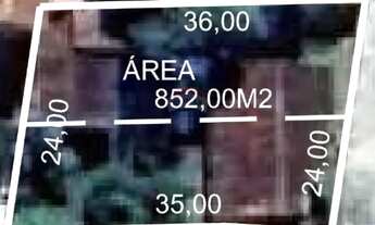 Imagem 4: Terreno de 850m² na lagoa com Historia , e dois imóveis