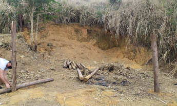 Imagem: Vendo lote em Ubá próximo ao DER